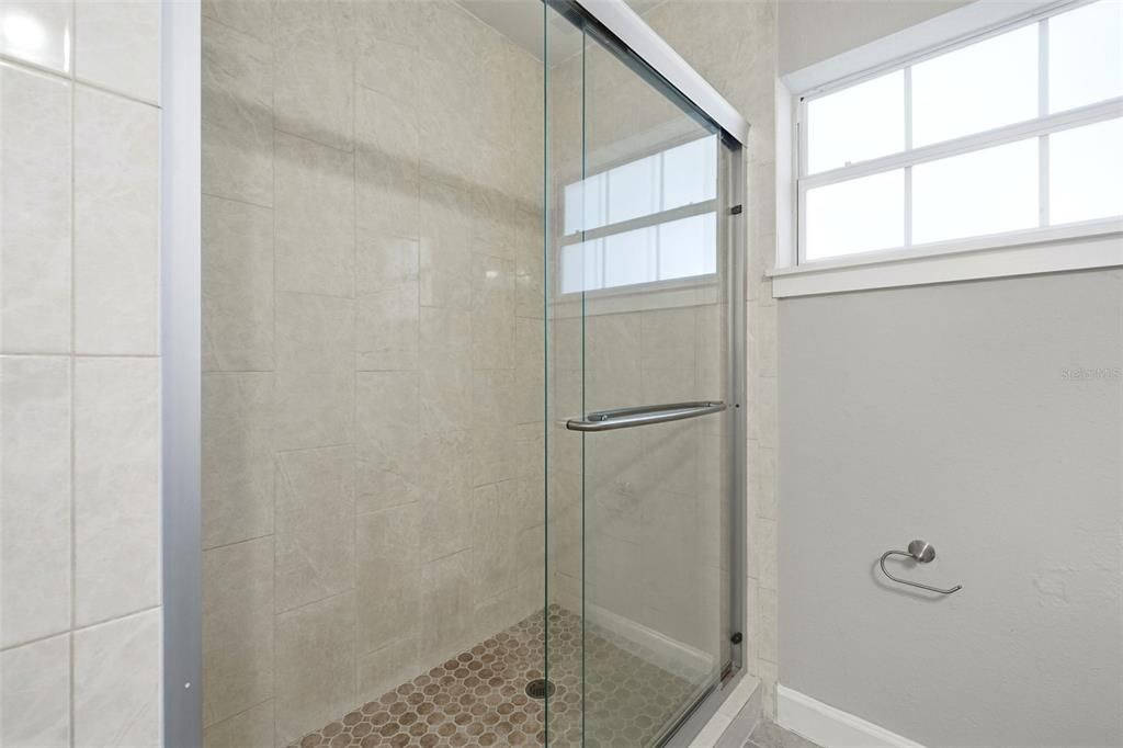 Active With Contract: $275,000 (3 beds, 2 baths, 1722 Square Feet)