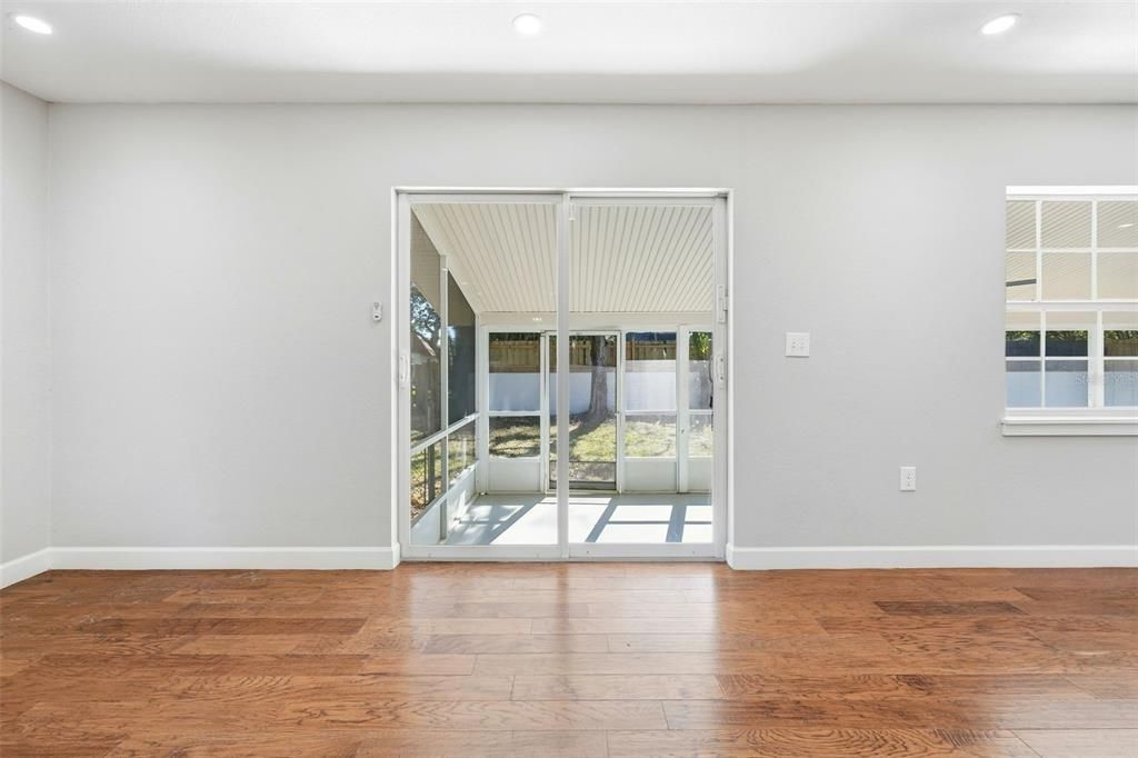 Active With Contract: $275,000 (3 beds, 2 baths, 1722 Square Feet)