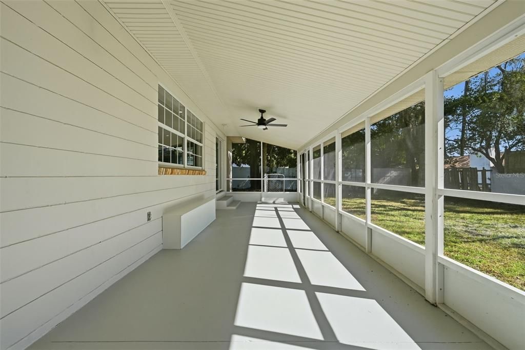 Active With Contract: $275,000 (3 beds, 2 baths, 1722 Square Feet)