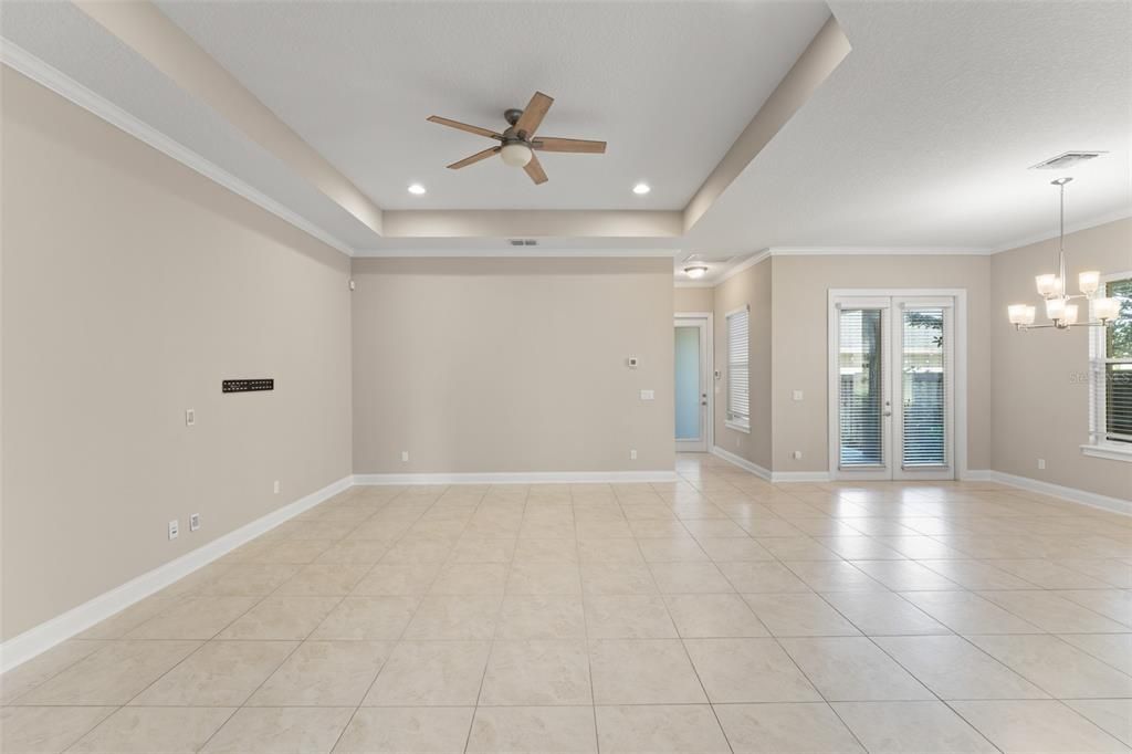 В аренду: $3,900 (3 спален, 2 ванн, 2293 Квадратных фут)