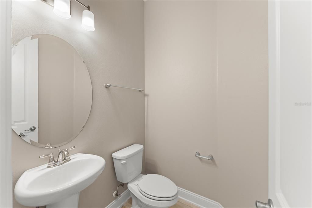 В аренду: $3,900 (3 спален, 2 ванн, 2293 Квадратных фут)