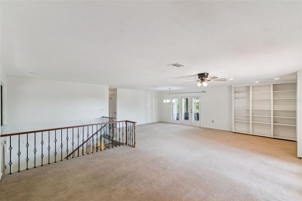 For Sale: $474,900 (3 beds, 2 baths, 2157 Square Feet)