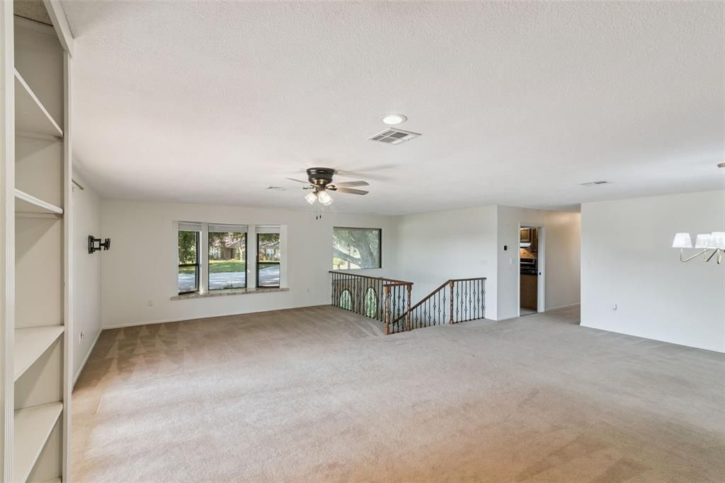 For Sale: $474,900 (3 beds, 2 baths, 2157 Square Feet)