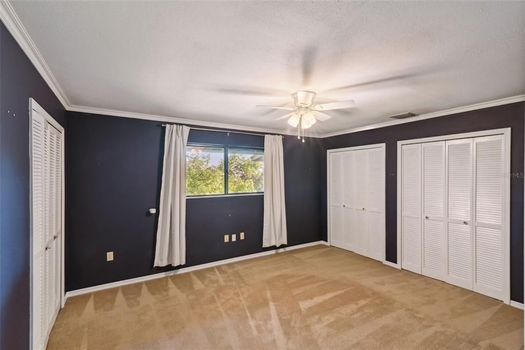 For Sale: $474,900 (3 beds, 2 baths, 2157 Square Feet)