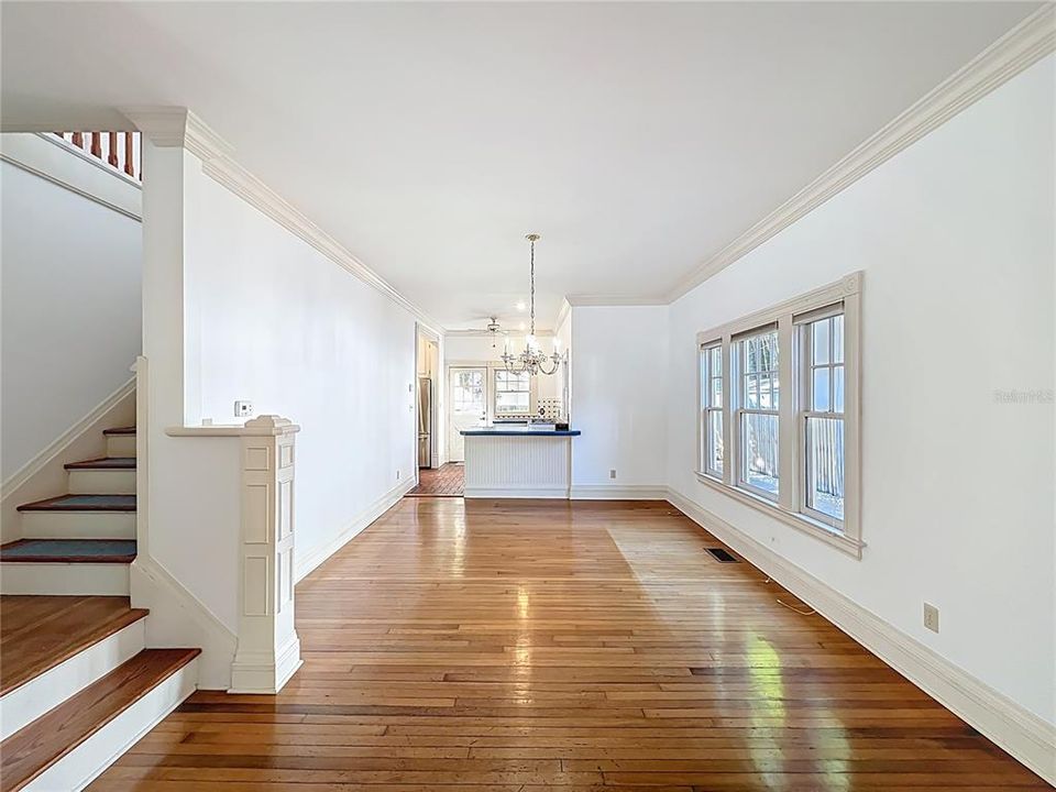 For Sale: $733,000 (4 beds, 3 baths, 2453 Square Feet)