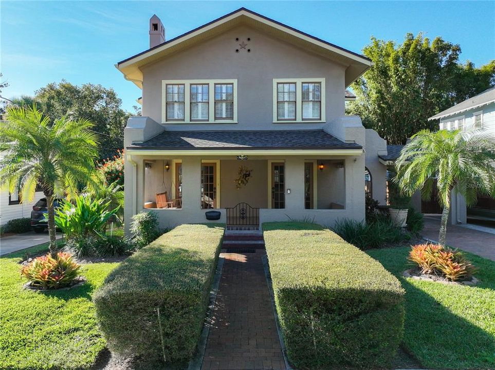 For Sale: $733,000 (4 beds, 3 baths, 2453 Square Feet)