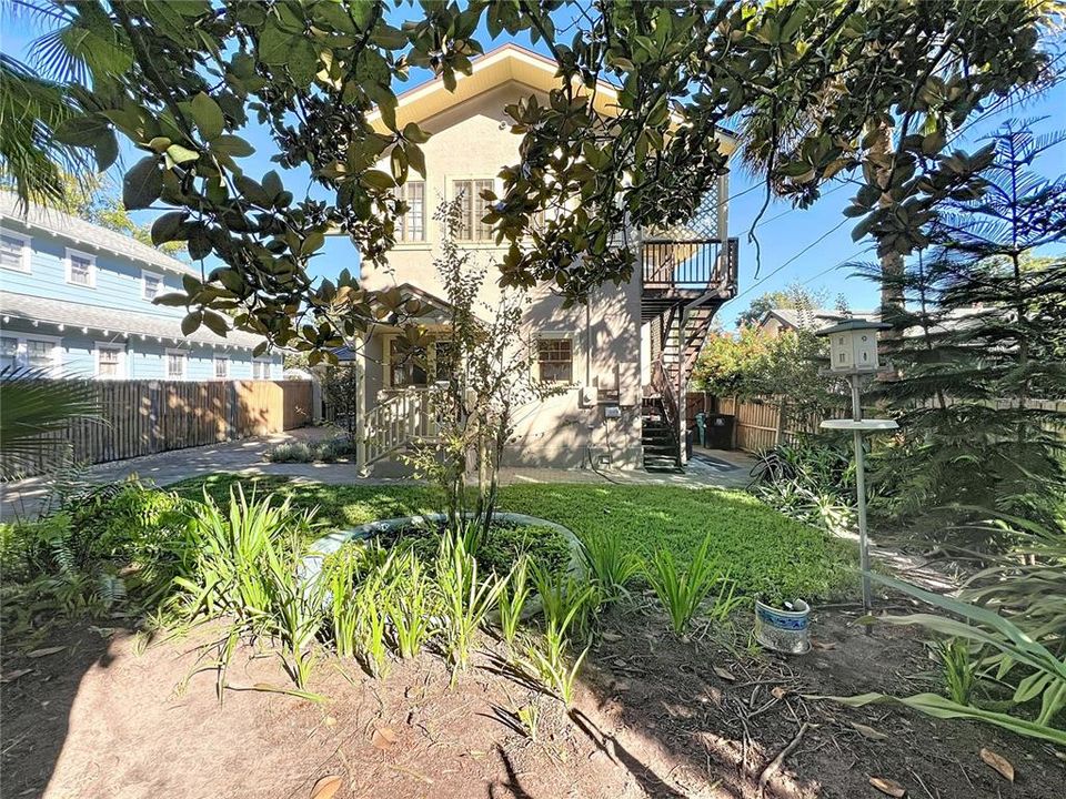 For Sale: $733,000 (4 beds, 3 baths, 2453 Square Feet)