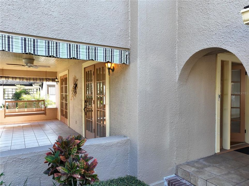 For Sale: $733,000 (4 beds, 3 baths, 2453 Square Feet)