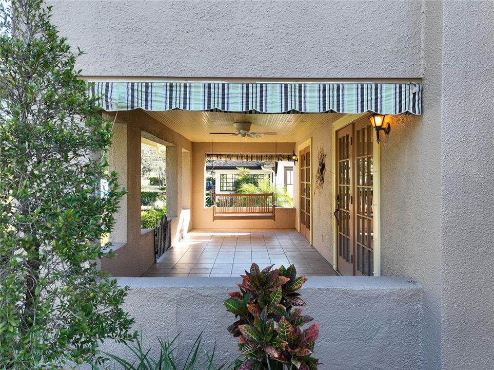 For Sale: $733,000 (4 beds, 3 baths, 2453 Square Feet)