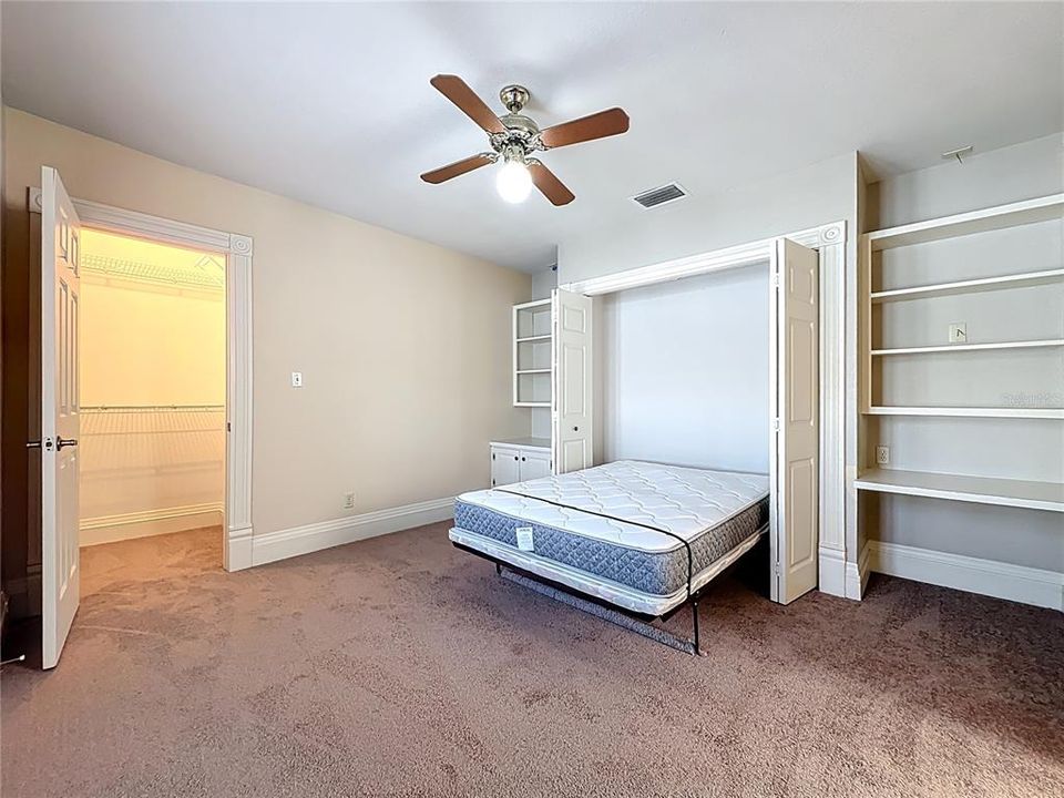 For Sale: $733,000 (4 beds, 3 baths, 2453 Square Feet)