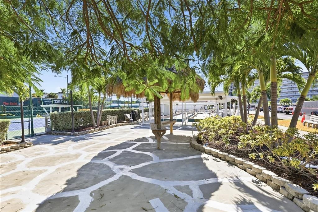 待售: $480,000 (2 贝兹, 2 浴室, 1255 平方英尺)