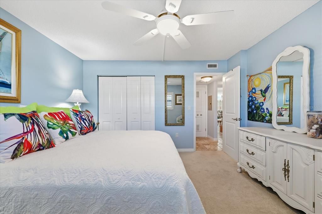 待售: $480,000 (2 贝兹, 2 浴室, 1255 平方英尺)