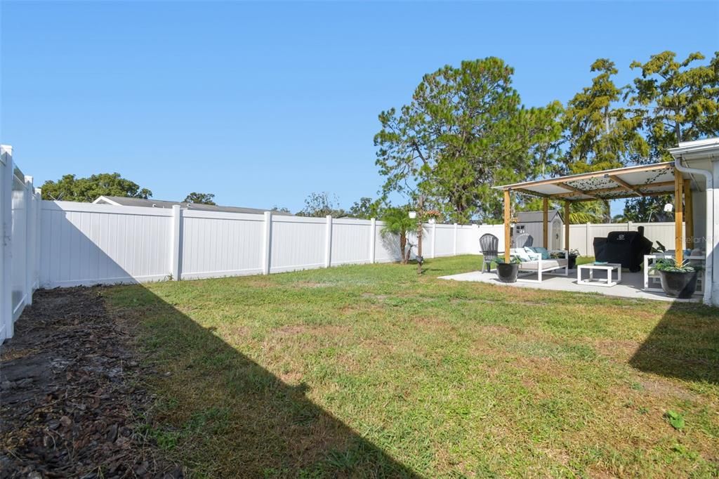 For Sale: $349,900 (3 beds, 2 baths, 1307 Square Feet)