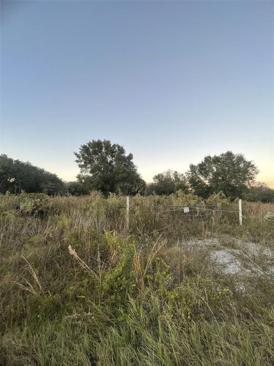 待售: $70,000 (2.50 acres)