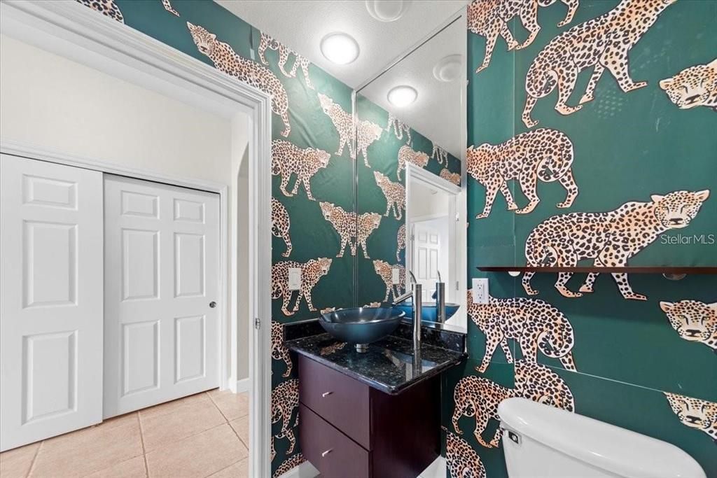 出租: $3,650 (2 贝兹, 2 浴室, 2162 平方英尺)