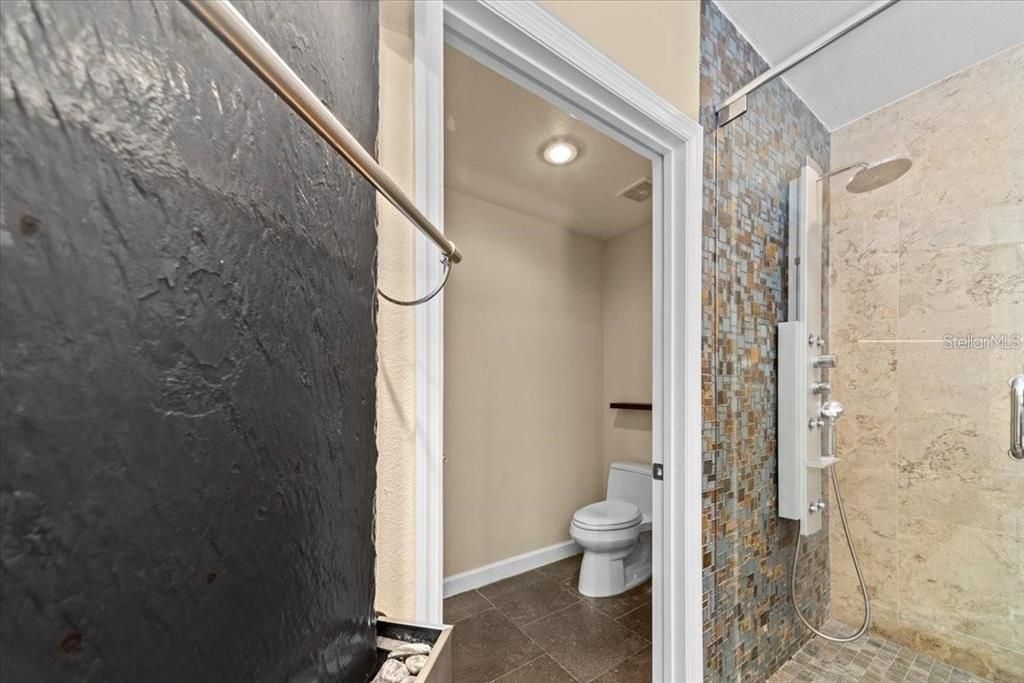 出租: $3,650 (2 贝兹, 2 浴室, 2162 平方英尺)