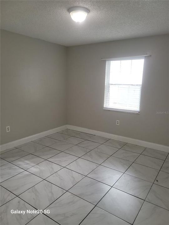 В аренду: $1,250 (2 спален, 1 ванн, 853 Квадратных фут)