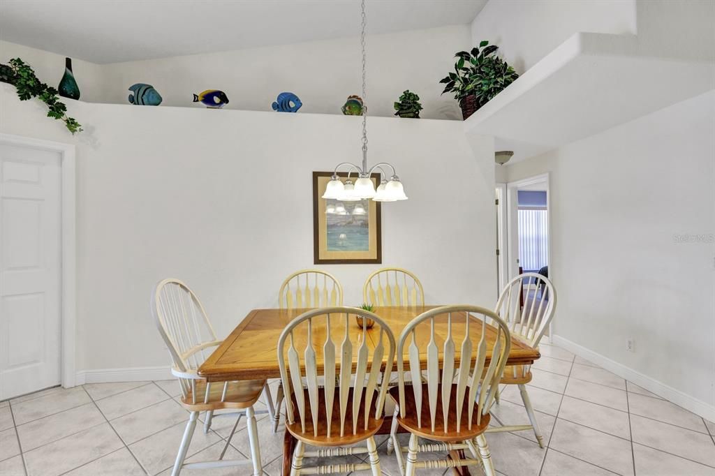 待售: $369,900 (3 贝兹, 2 浴室, 1419 平方英尺)