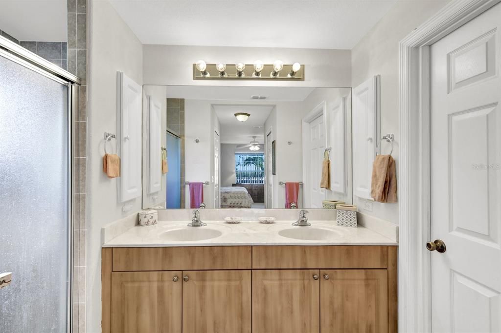 待售: $369,900 (3 贝兹, 2 浴室, 1419 平方英尺)