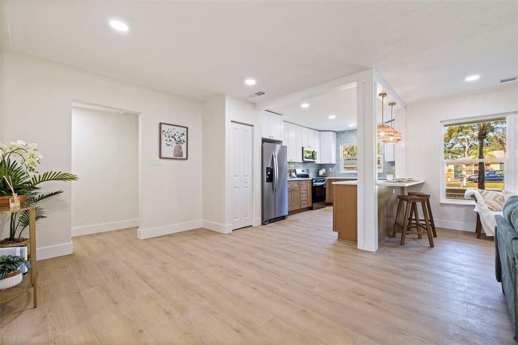 待售: $525,000 (3 贝兹, 2 浴室, 1456 平方英尺)