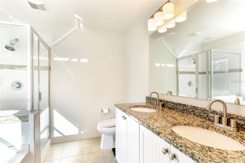 For Sale: $749,000 (3 beds, 3 baths, 2744 Square Feet)