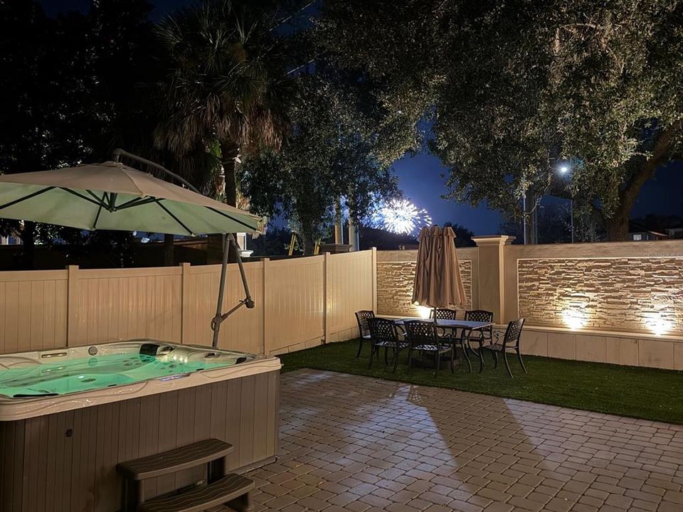 For Sale: $749,000 (3 beds, 3 baths, 2744 Square Feet)