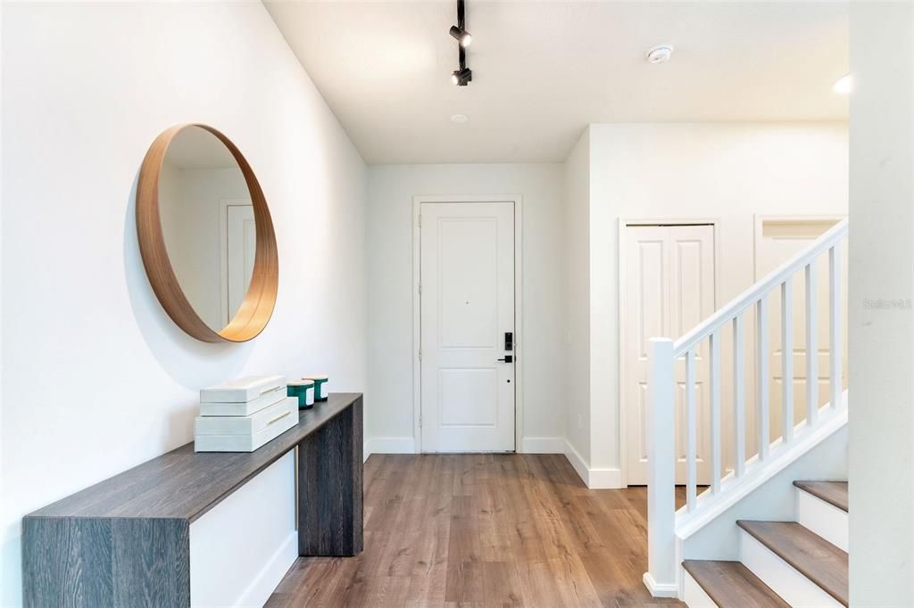 For Sale: $749,000 (3 beds, 3 baths, 2744 Square Feet)