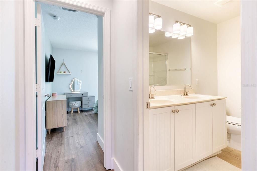 For Sale: $749,000 (3 beds, 3 baths, 2744 Square Feet)