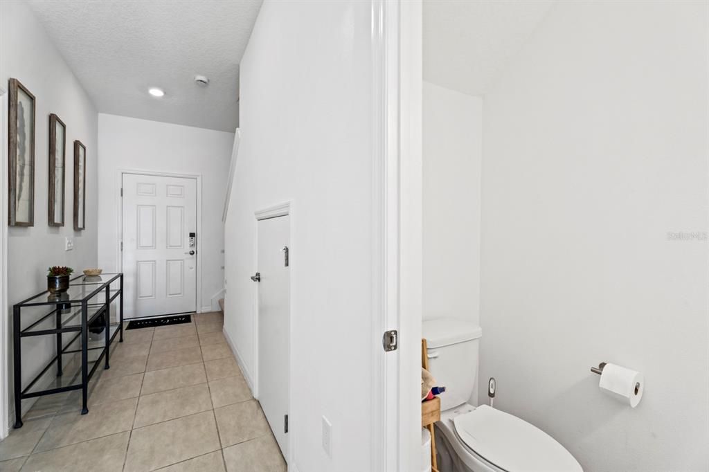 待售: $330,000 (3 贝兹, 2 浴室, 1365 平方英尺)