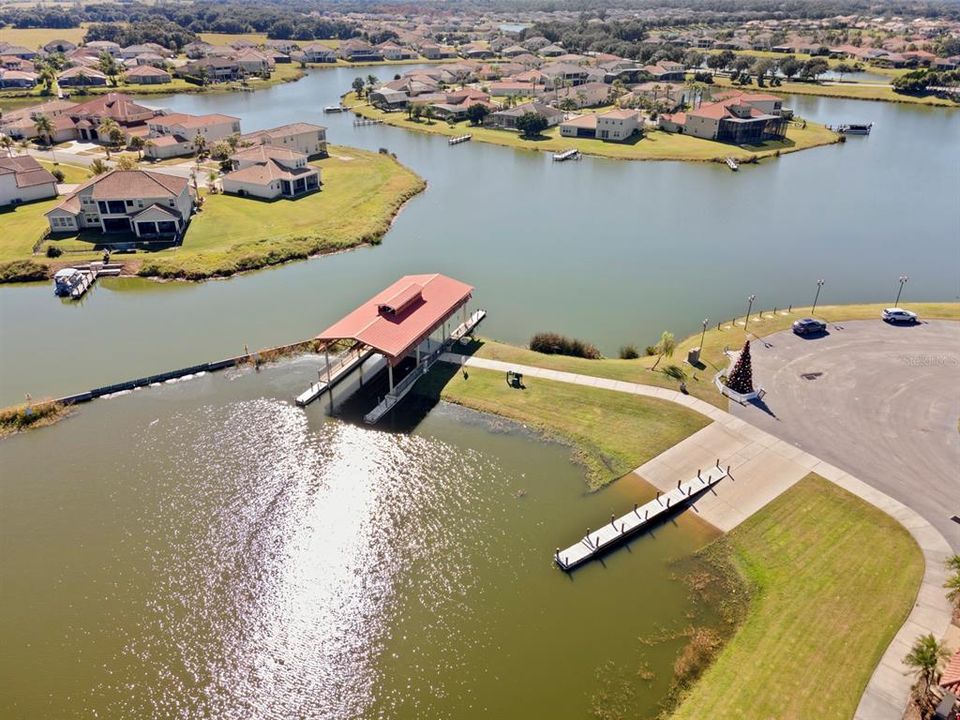 待售: $330,000 (3 贝兹, 2 浴室, 1365 平方英尺)