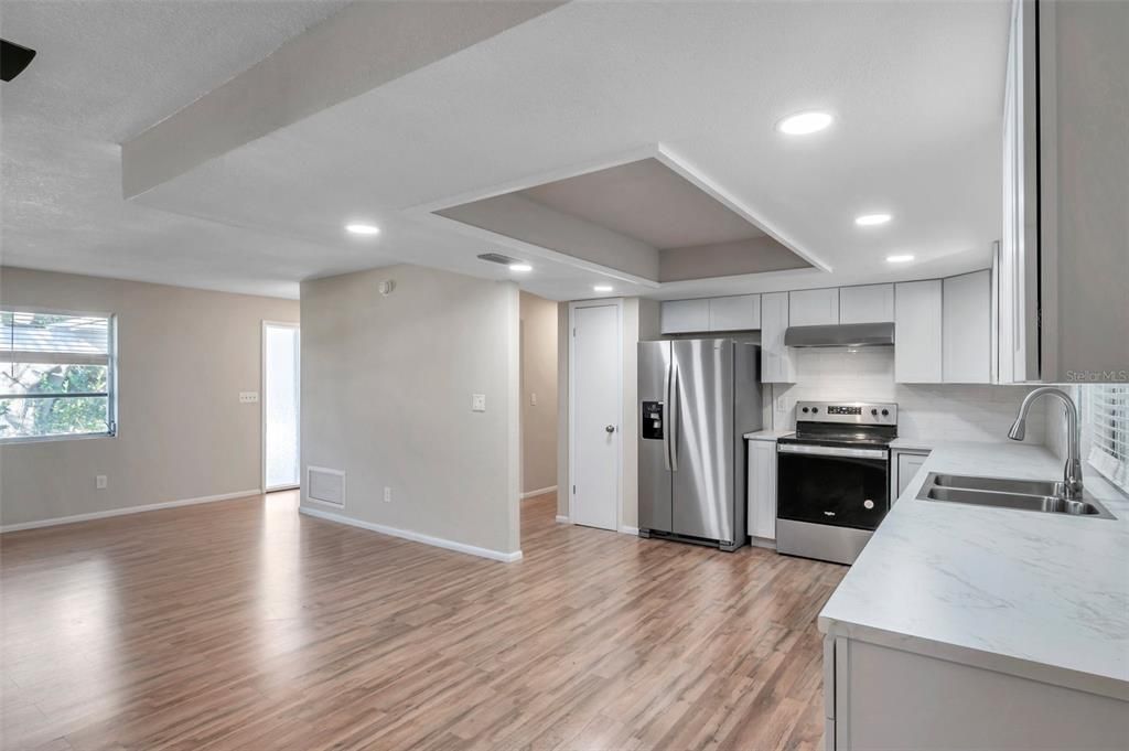 For Rent: $2,800 (3 beds, 2 baths, 1545 Square Feet)