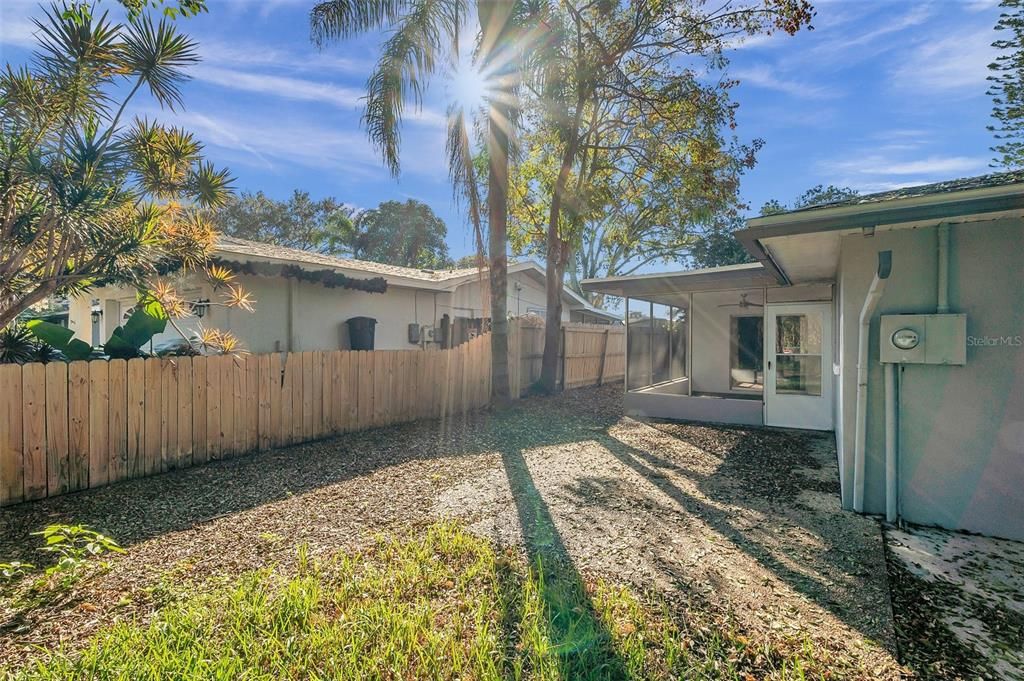 For Rent: $2,800 (3 beds, 2 baths, 1545 Square Feet)