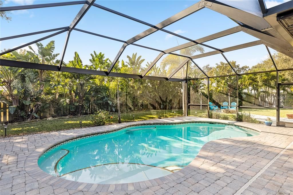 For Sale: $575,000 (4 beds, 2 baths, 1621 Square Feet)