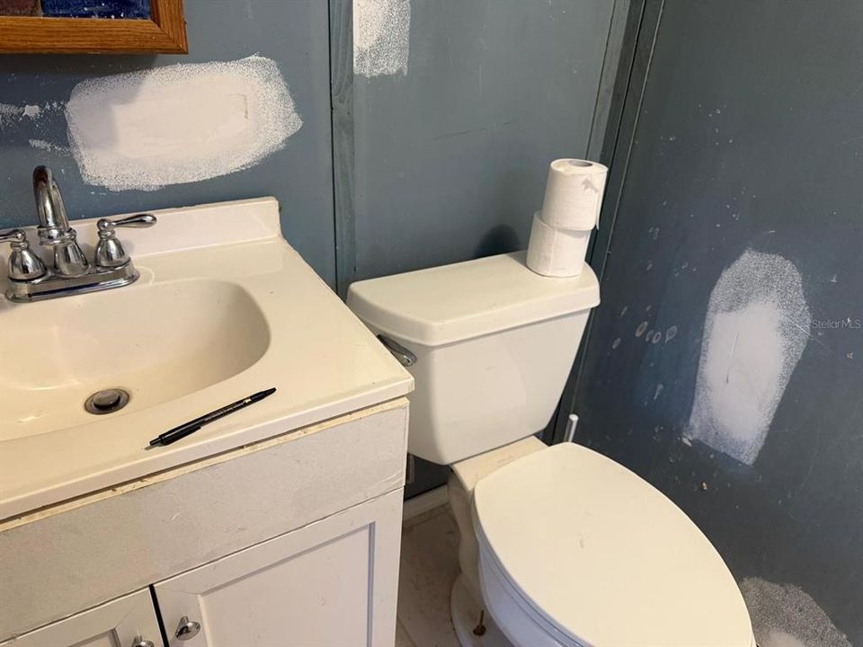 待售: $109,000 (2 贝兹, 2 浴室, 805.56 平方英尺)