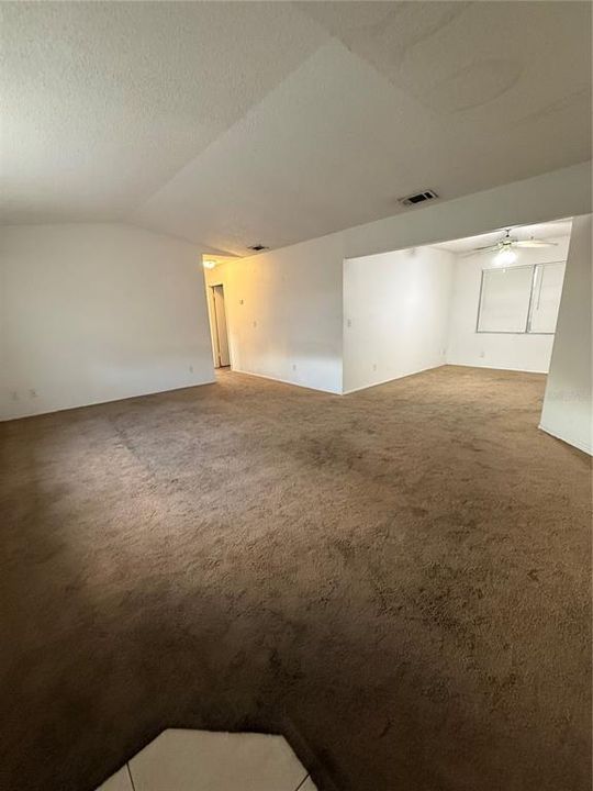 For Sale: $205,000 (2 beds, 2 baths, 1295 Square Feet)