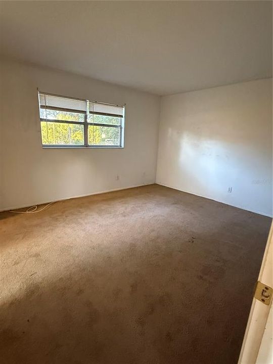 For Sale: $205,000 (2 beds, 2 baths, 1295 Square Feet)