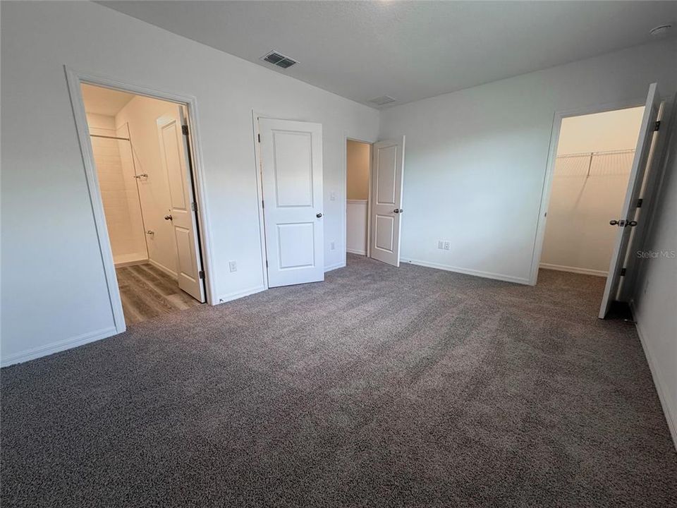 En Renta: $2,200 (3 camas, 2 baños, 1665 Pies cuadrados)