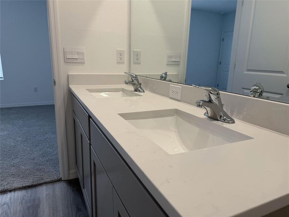 En Renta: $2,200 (3 camas, 2 baños, 1665 Pies cuadrados)