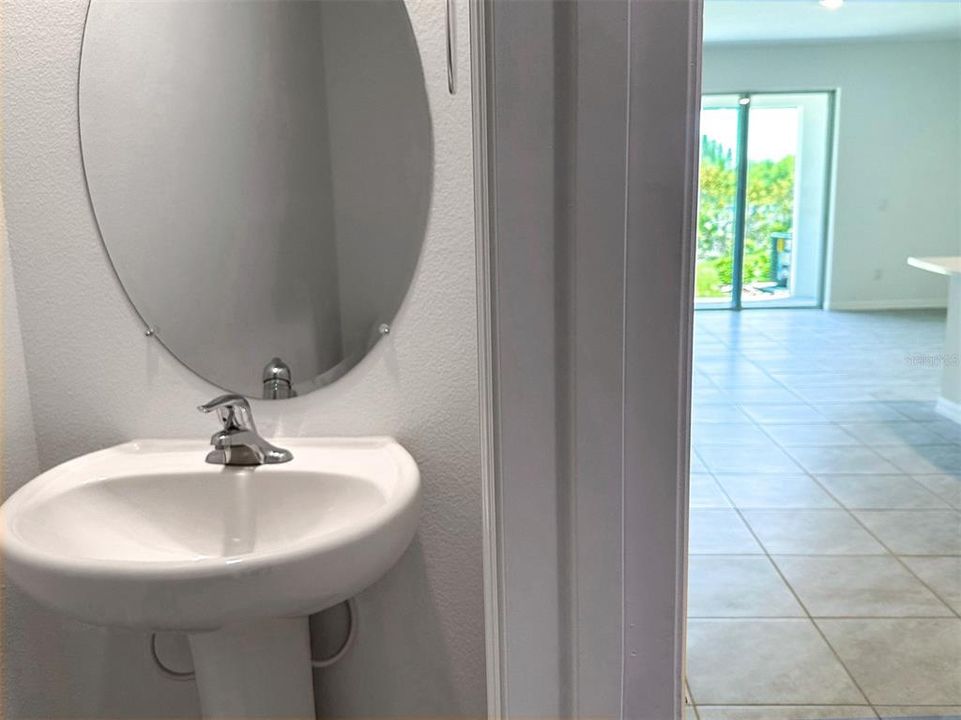 En Renta: $2,200 (3 camas, 2 baños, 1665 Pies cuadrados)