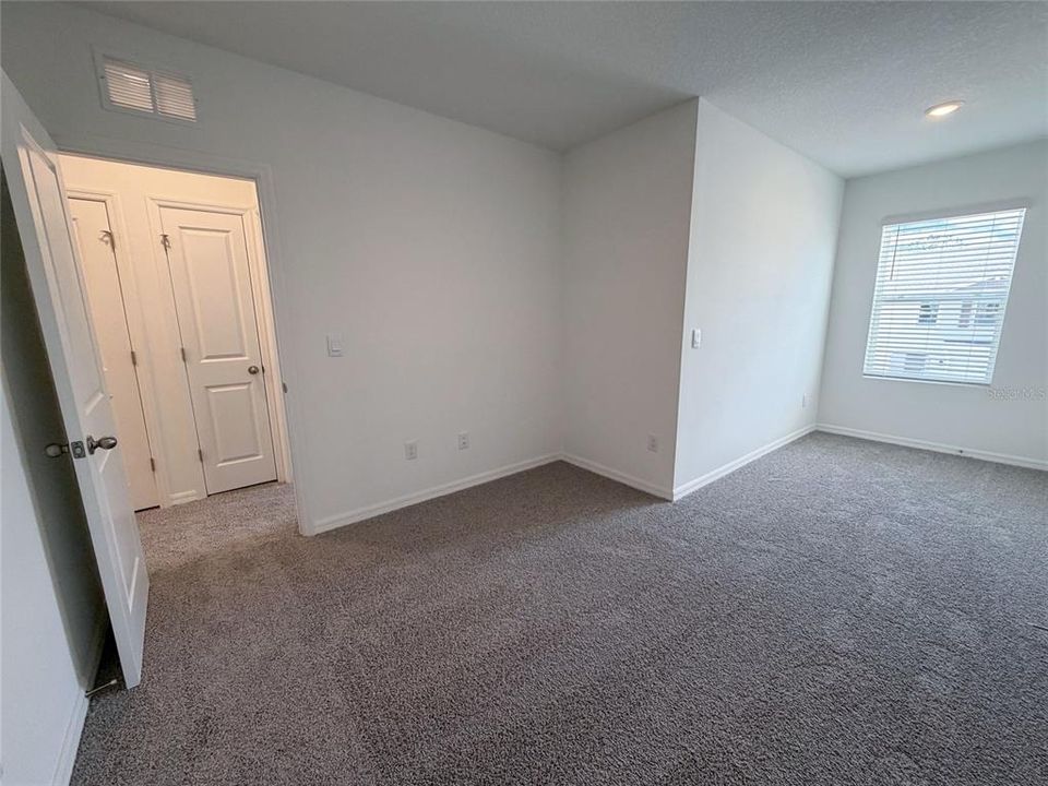 En Renta: $2,200 (3 camas, 2 baños, 1665 Pies cuadrados)