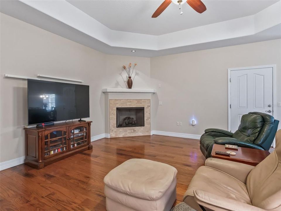 待售: $749,000 (3 贝兹, 2 浴室, 1806 平方英尺)