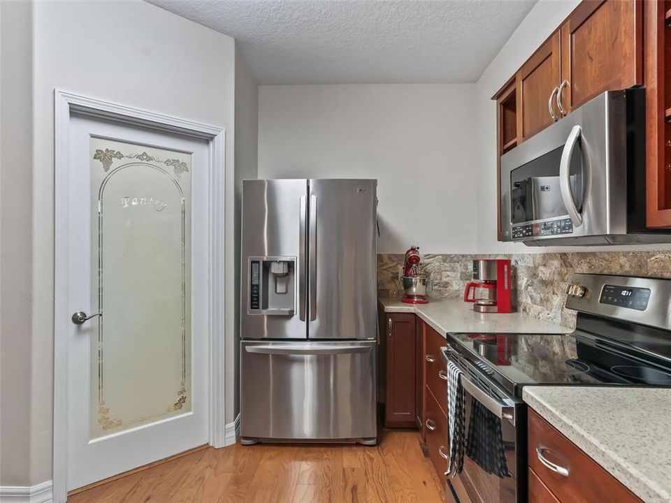 待售: $749,000 (3 贝兹, 2 浴室, 1806 平方英尺)