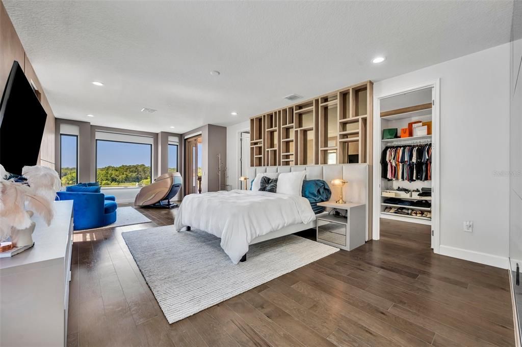 For Rent: $7,500 (5 beds, 4 baths, 4198 Square Feet)