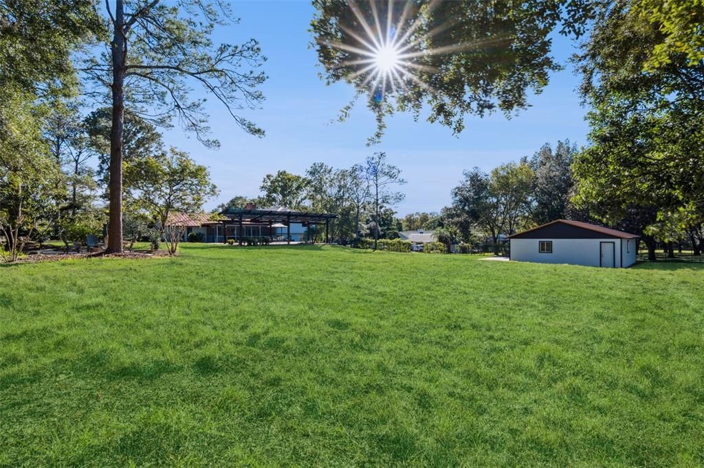 For Sale: $990,000 (5 beds, 3 baths, 3044 Square Feet)