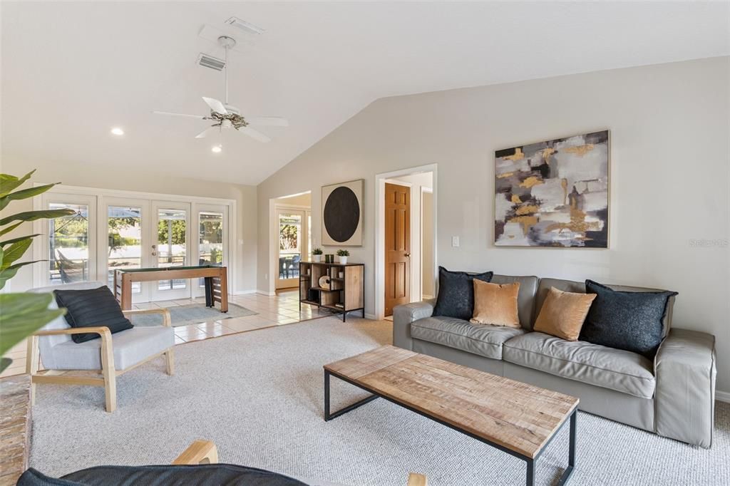 For Sale: $990,000 (5 beds, 3 baths, 3044 Square Feet)