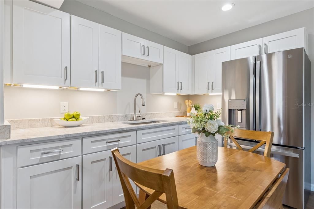 For Sale: $990,000 (5 beds, 3 baths, 3044 Square Feet)