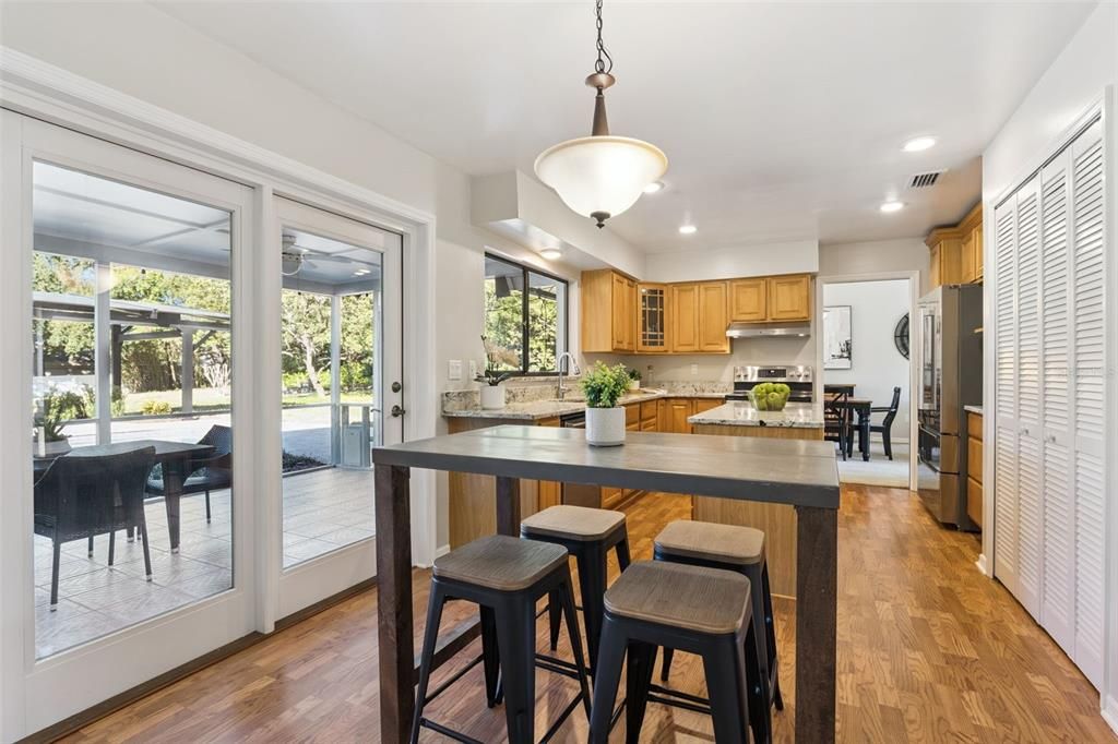 For Sale: $990,000 (5 beds, 3 baths, 3044 Square Feet)