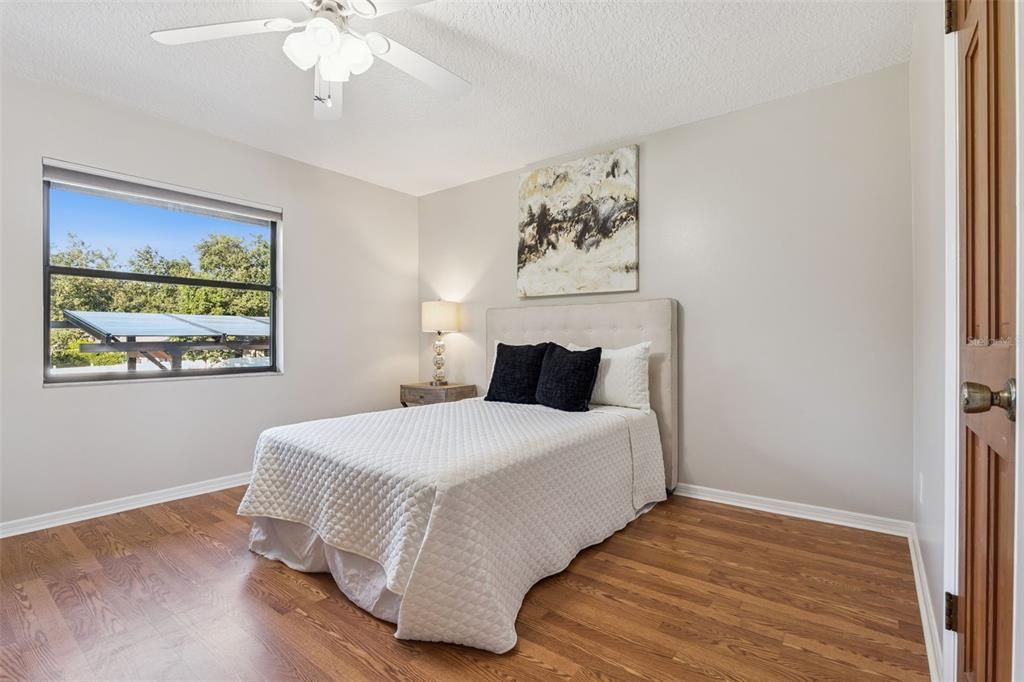 For Sale: $990,000 (5 beds, 3 baths, 3044 Square Feet)