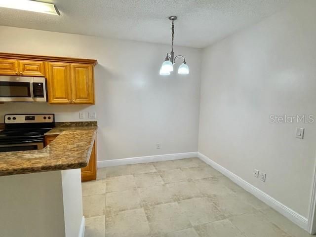 For Rent: $1,695 (2 beds, 2 baths, 954 Square Feet)