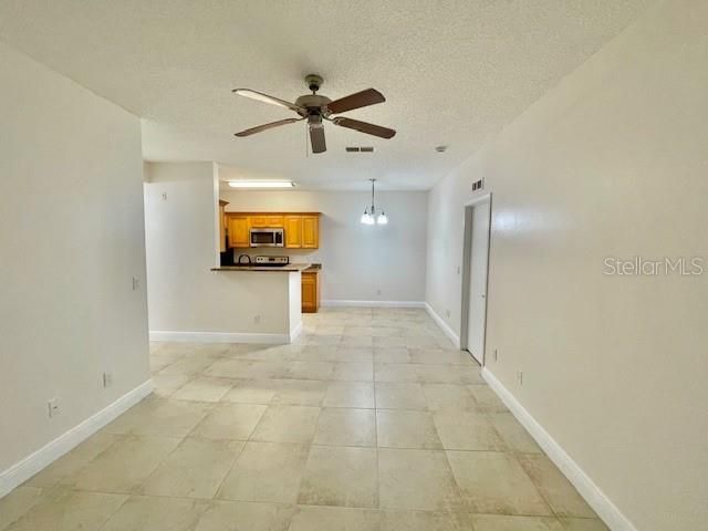 For Rent: $1,695 (2 beds, 2 baths, 954 Square Feet)